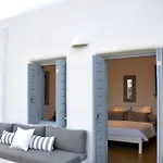 Vila Paros Isterni Magnifique Avec Piscine Vue Mer, A 3 Min De La Isterni (Paros)