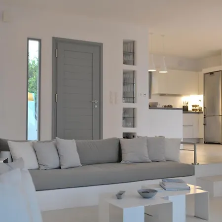 Paros Isterni Magnifique Avec Piscine Vue Mer, A 3 Min De La